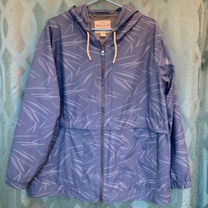 Weatherproof woman’s size XXL hooded zip up jacket, 2 Velcro pockets, nice